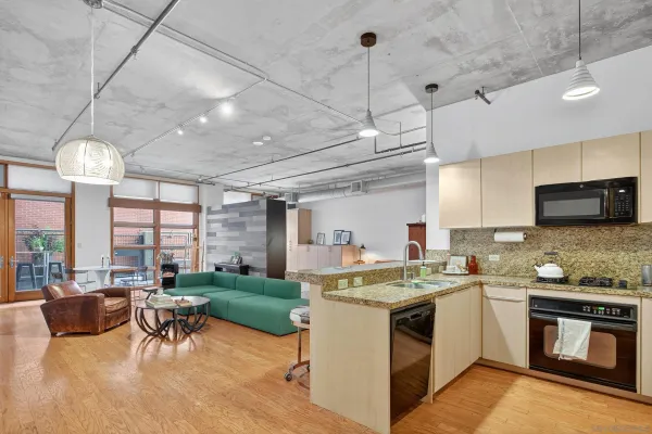 $3,500 | 877 Island Avenue, Unit 218, San Diego, CA 92101