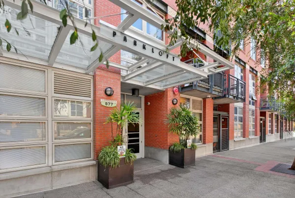 $3,500 | 877 Island Avenue, Unit 218, San Diego, CA 92101