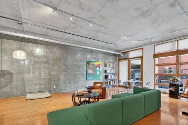 $3,500 | 877 Island Avenue, Unit 218, San Diego, CA 92101