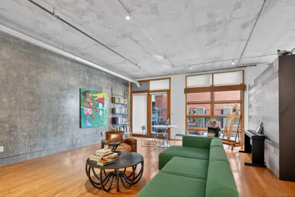 $3,500 | 877 Island Avenue, Unit 218, San Diego, CA 92101