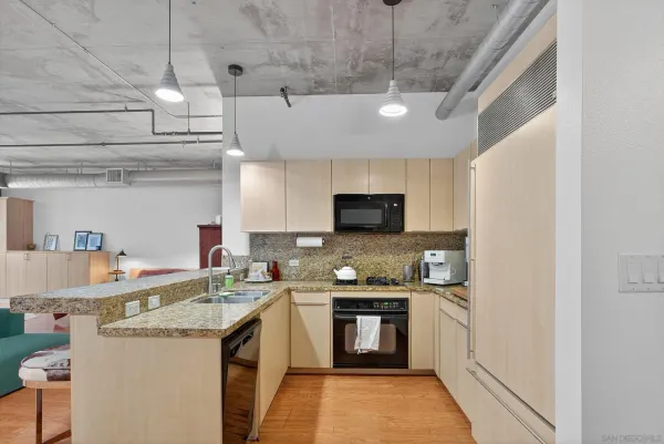 $3,500 | 877 Island Avenue, Unit 218, San Diego, CA 92101