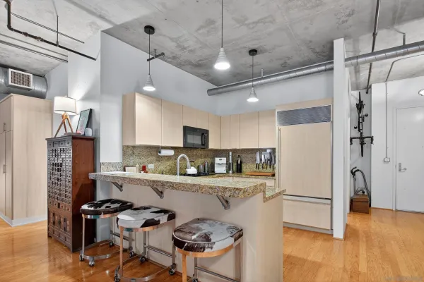 $3,500 | 877 Island Avenue, Unit 218, San Diego, CA 92101