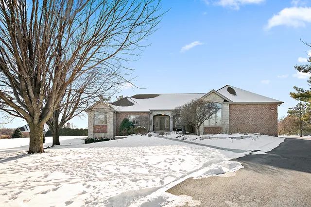 $899,900 | 17966 Hunt Club Drive, Mokena, IL 60448