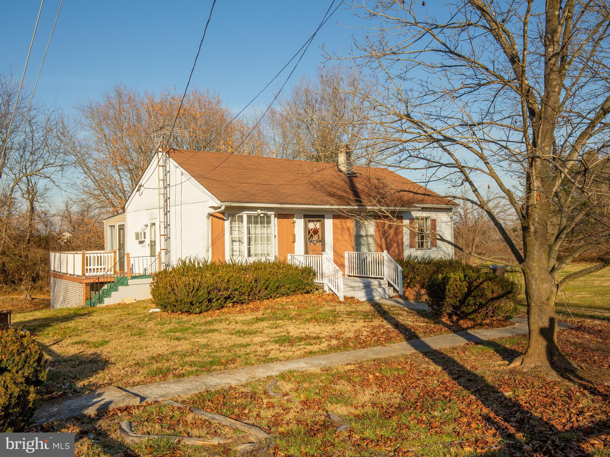 113 Garden Road Berryville, VA 22611 - Photo 3 of 30 Gallery Image 3