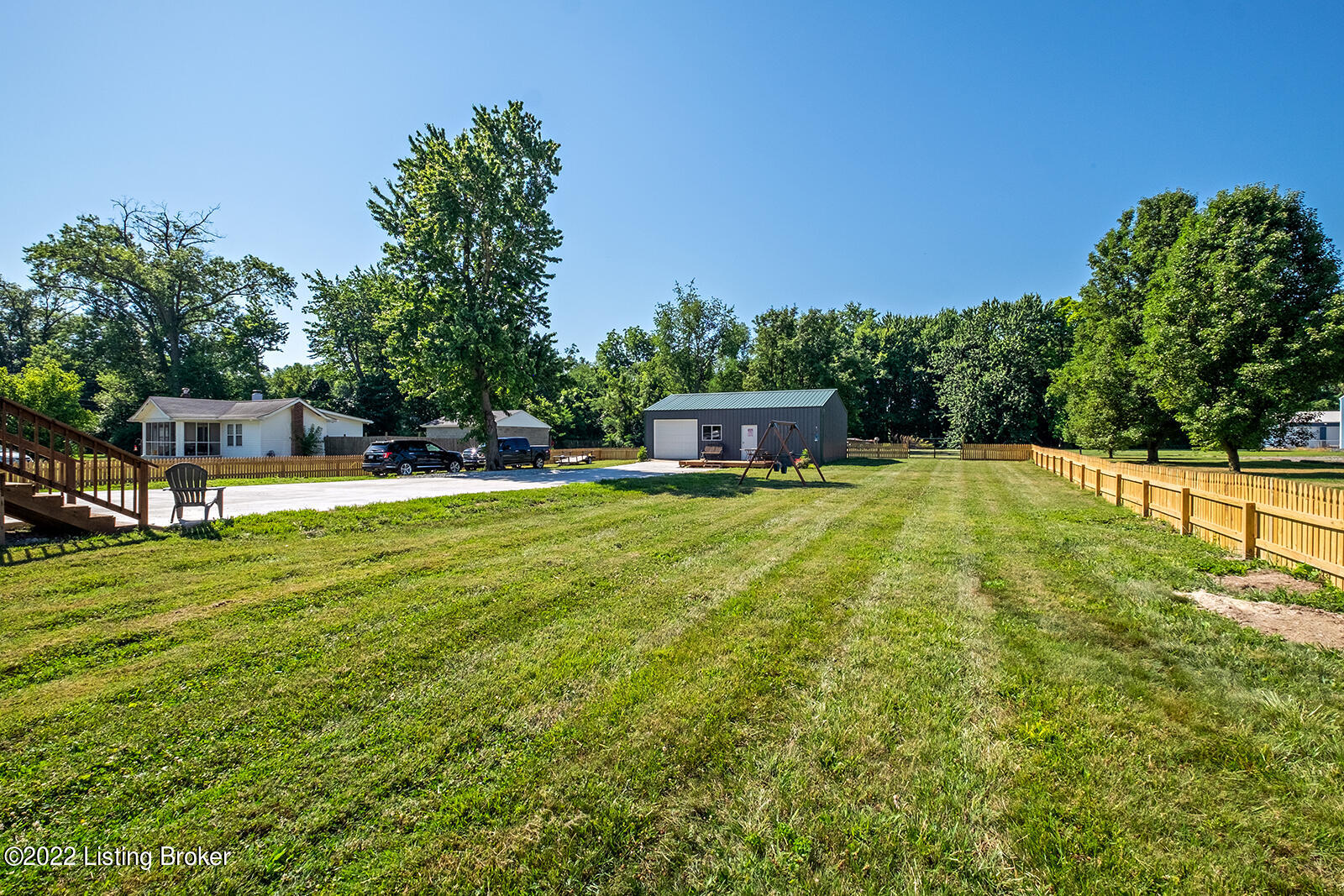 5109 Cane Run Road Louisville, KY 40216 - Photo 3 of 78 0060