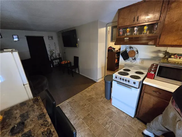 $850,000 | 692 State Street, Binghamton, NY 13901