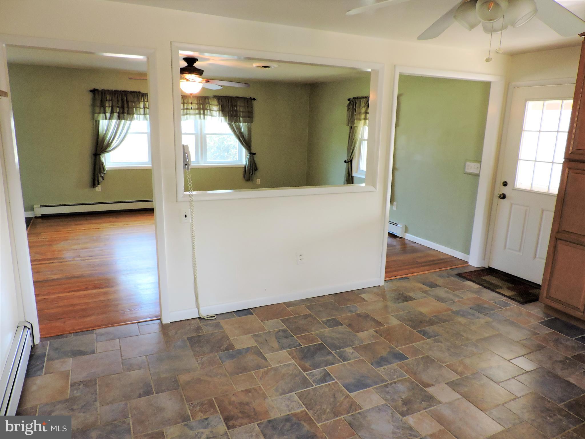 18 Hogback Road Trenton, NJ 08620 - Photo 11 of 50