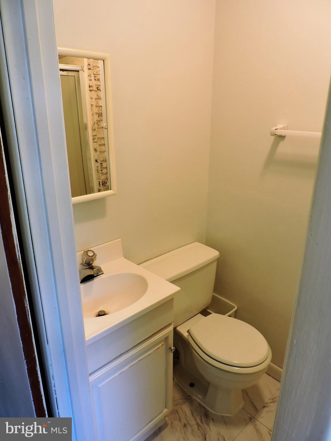 18 Hogback Road Trenton, NJ 08620 - Photo 25 of 50
