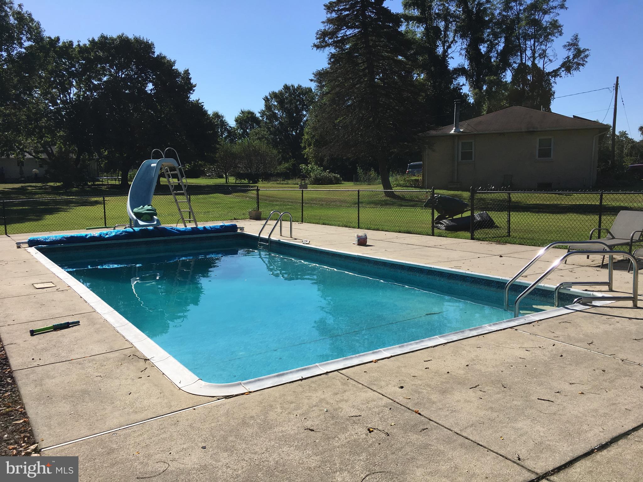 18 Hogback Road Trenton, NJ 08620 - Photo 48 of 50 Summer 2019