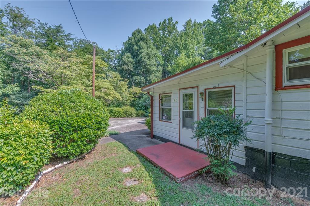 90 Elm Street Tryon, NC 28782 - Photo 8 of 33 Gallery Image 8