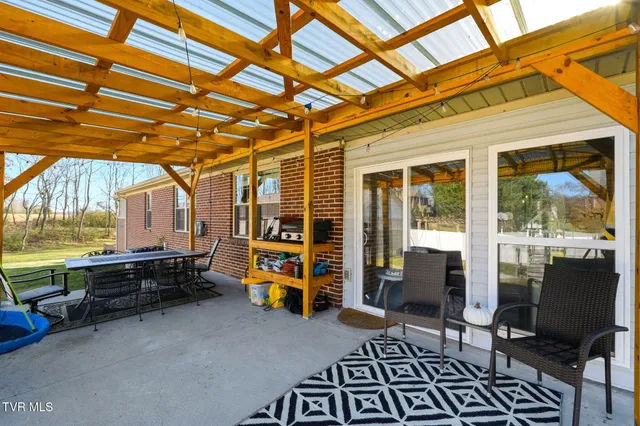 $349,900 | 3102 Lee Drive, Morristown, TN 37814