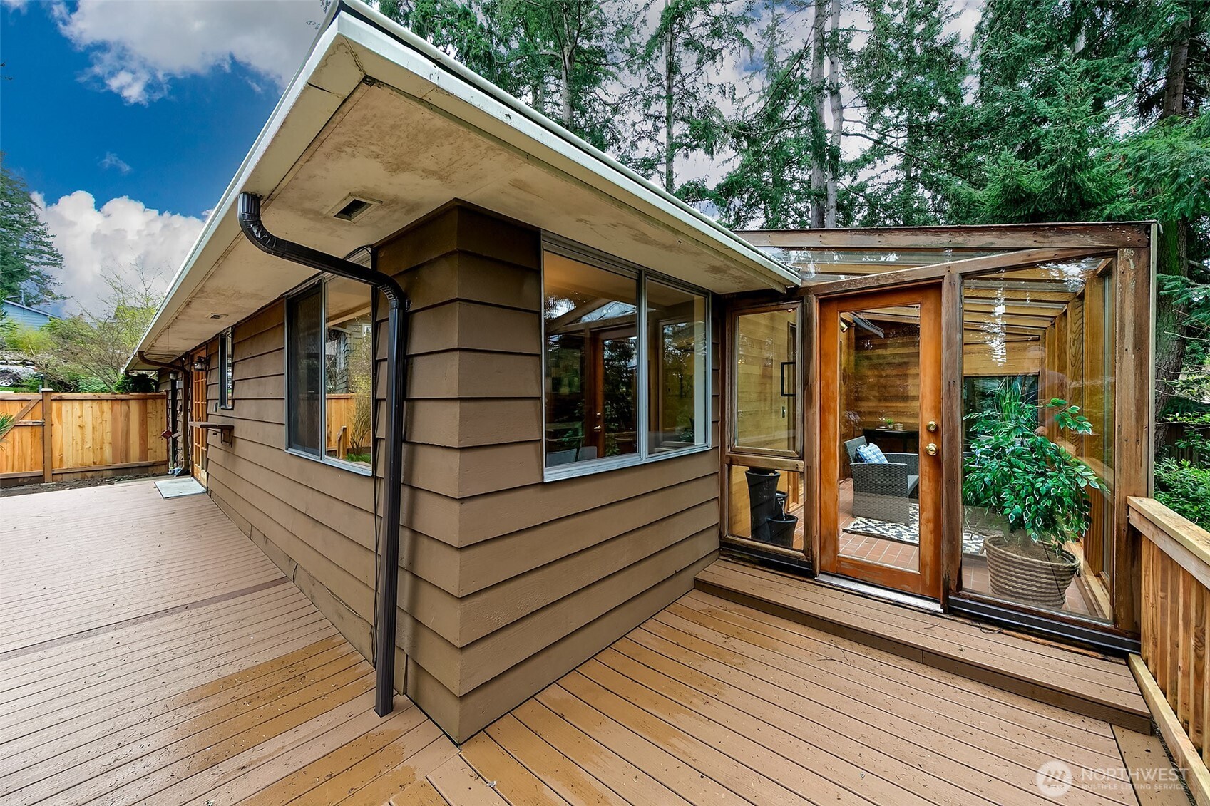 9325 217th Place Southwest Edmonds, WA 98020 - Photo 26 of 34