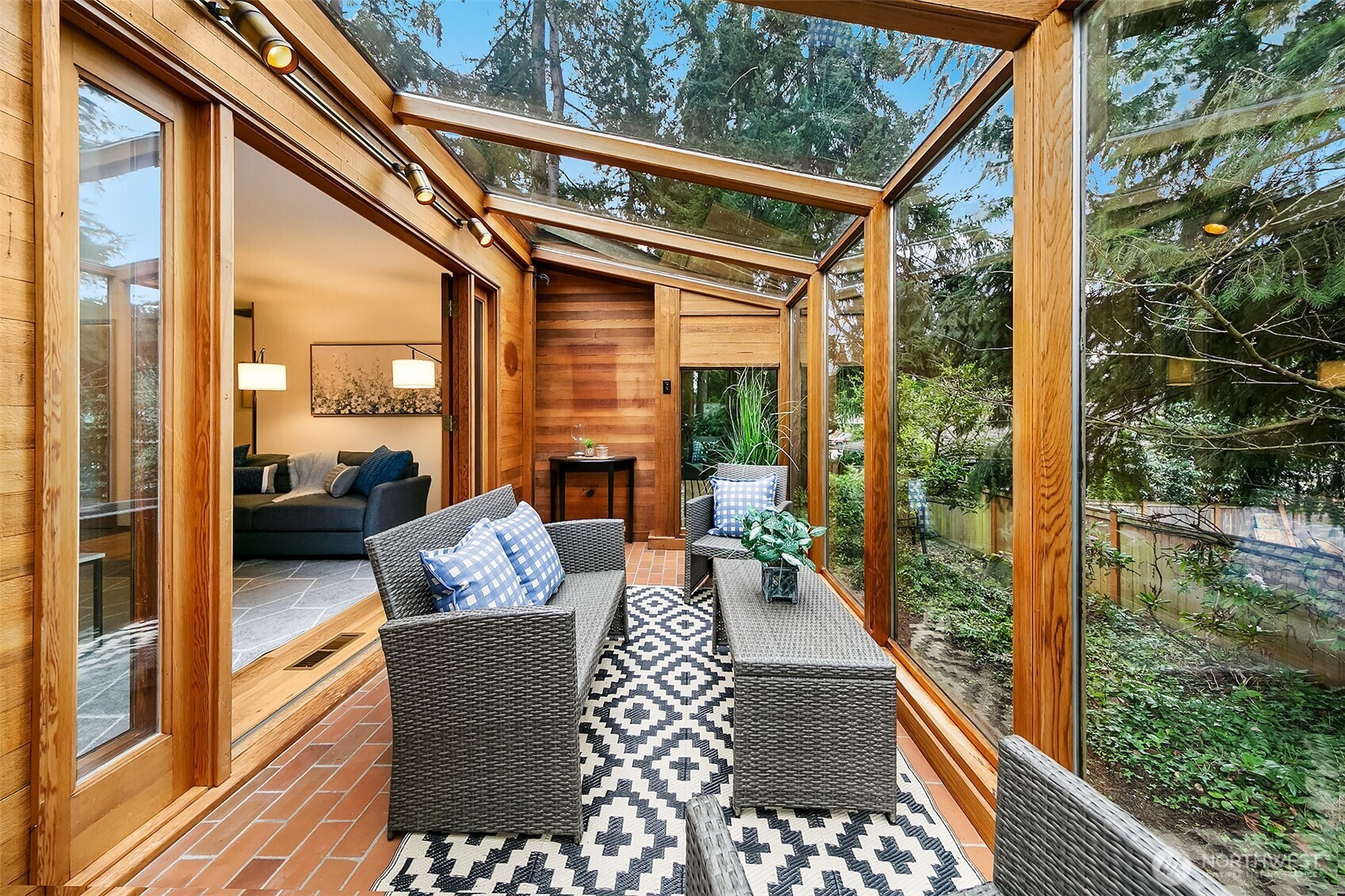 9325 217th Place Southwest Edmonds, WA 98020 - Photo 7 of 34