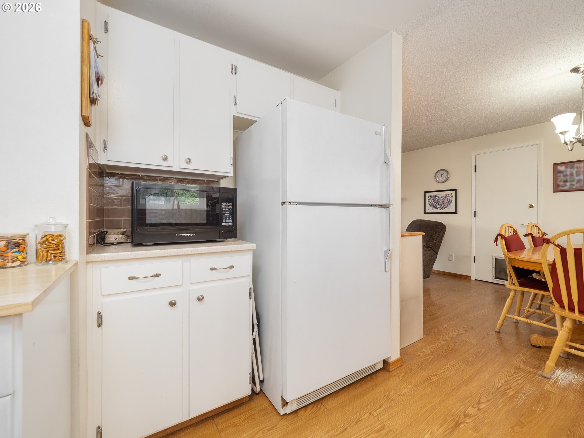 1392 Southwest Myrtle Street Dundee, OR 97115 - Photo 13 of 38