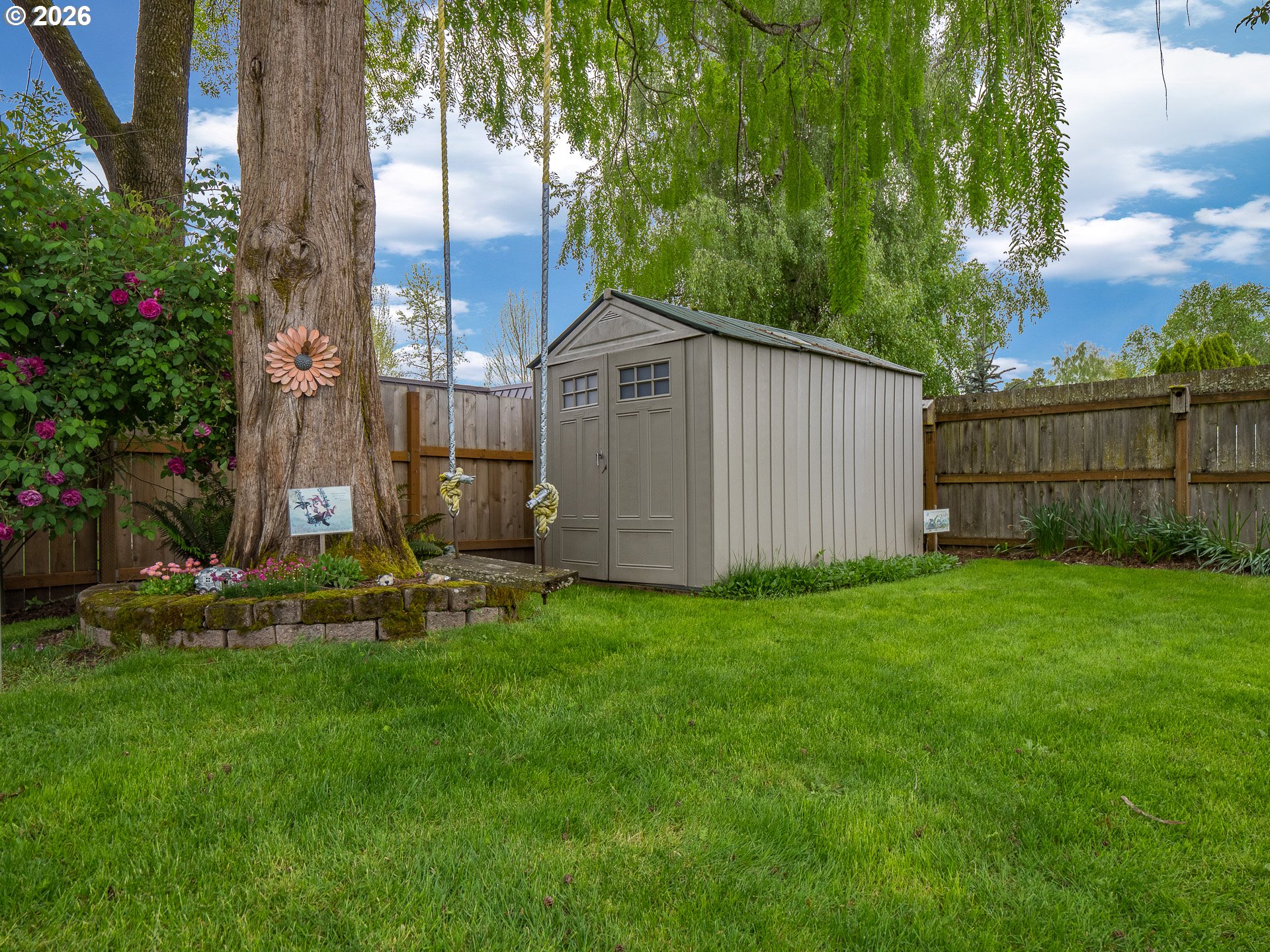 1392 Southwest Myrtle Street Dundee, OR 97115 - Photo 29 of 38