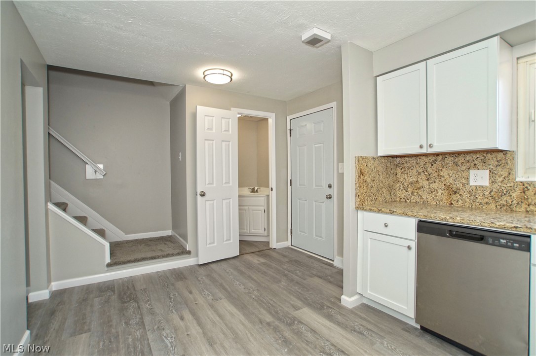 6468 State Road, Unit L9 Parma, OH 44134 - Photo 5 of 34