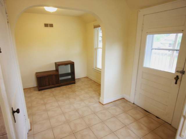 333 Oak Street Rhinelander, WI 54501 - Photo 7 of 13 Gallery Image 7