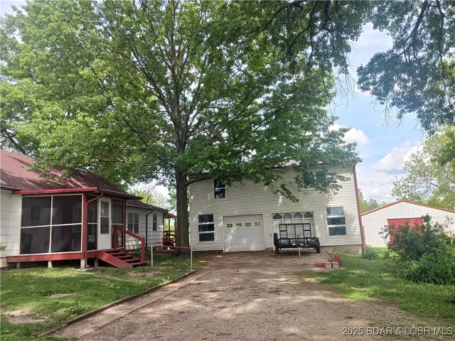 $340,000 | 4102 East 32nd Street, Sedalia, MO 65301