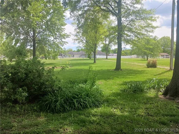 $330,000 | 4102 East 32nd Street, Sedalia, MO 65301