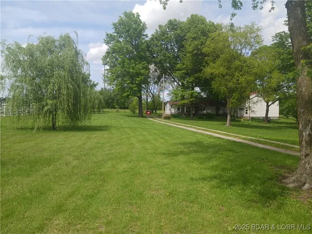 $340,000 | 4102 East 32nd Street, Sedalia, MO 65301