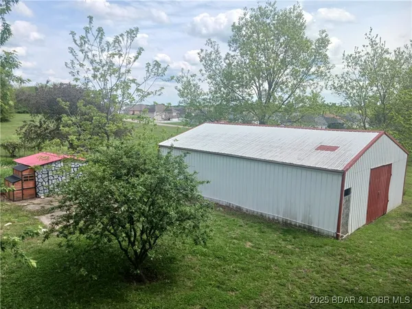 $330,000 | 4102 East 32nd Street, Sedalia, MO 65301