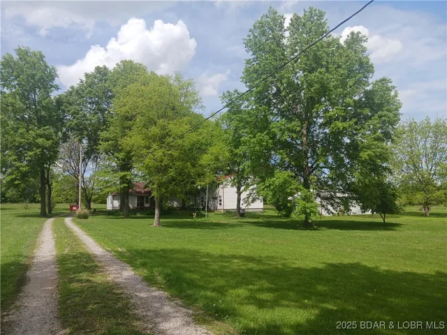 $340,000 | 4102 East 32nd Street, Sedalia, MO 65301