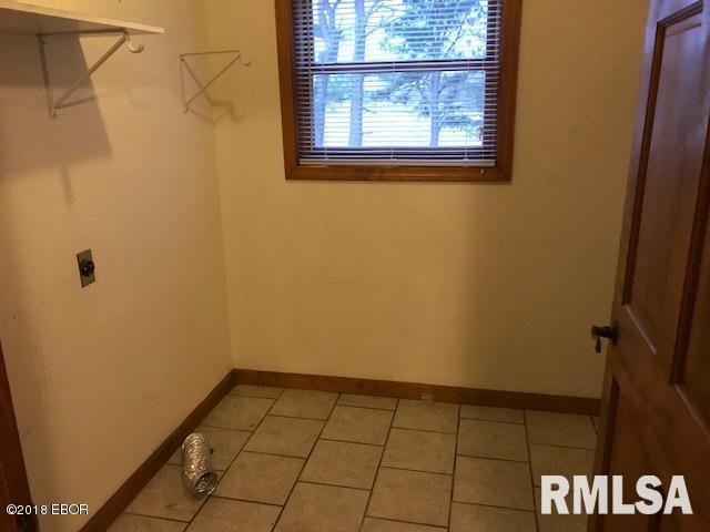 21871 Carlyle Road Thompsonville, IL 62890 - Photo 23 of 28