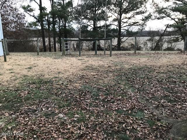 21871 Carlyle Road Thompsonville, IL 62890 - Photo 7 of 28