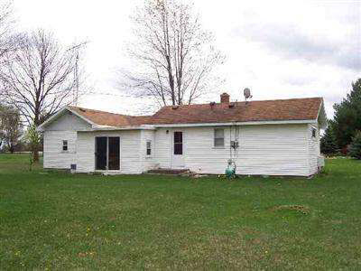 5978 Jay Road Vassar, MI 48768 - Photo 8 of 9 20156352-7.JPG