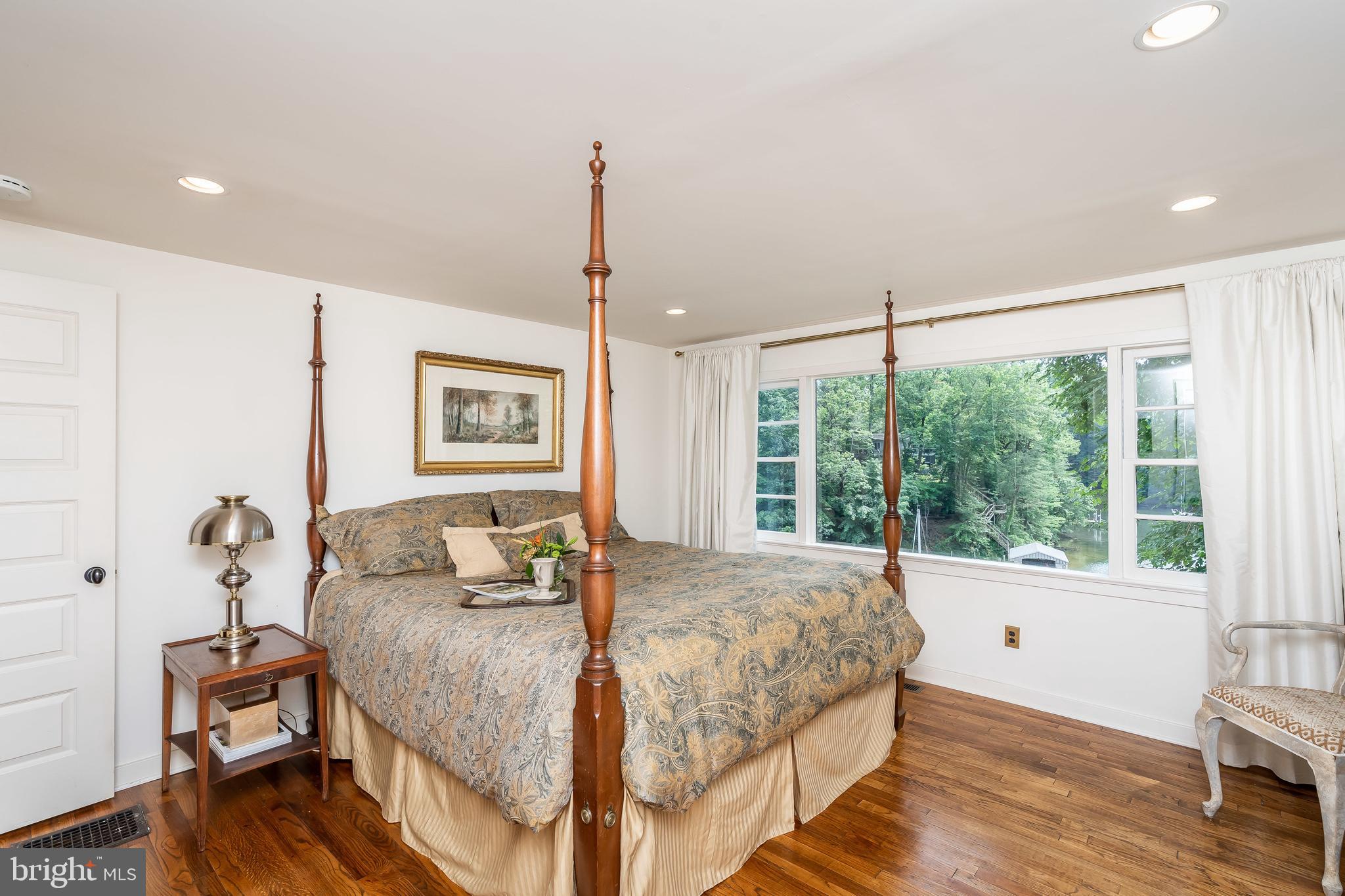 184 Old River Road Arnold, MD 21012 - Photo 20 of 64 Large and bright - with picture window to water;