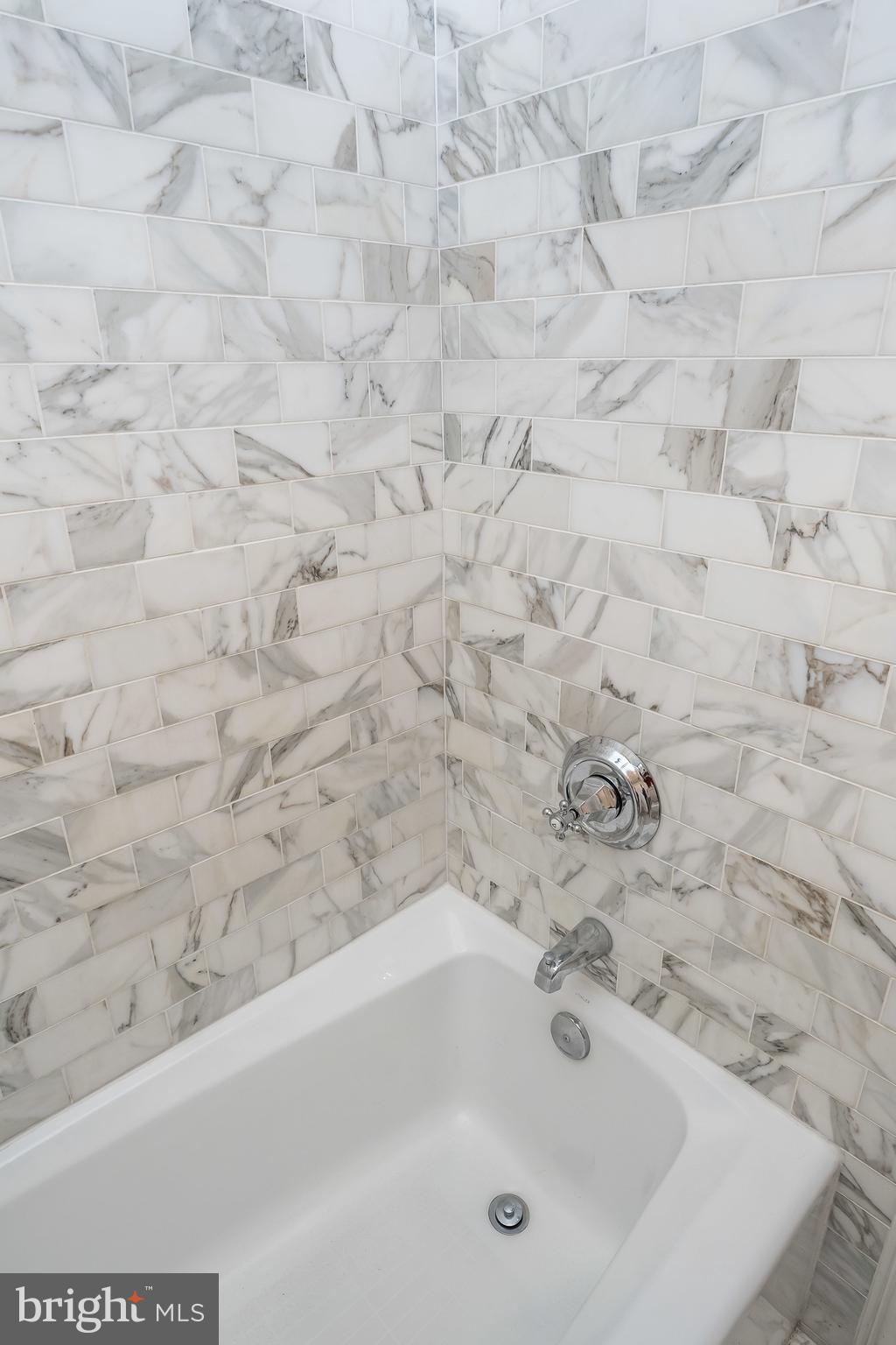 184 Old River Road Arnold, MD 21012 - Photo 26 of 64 Calcutta Gold Marble;