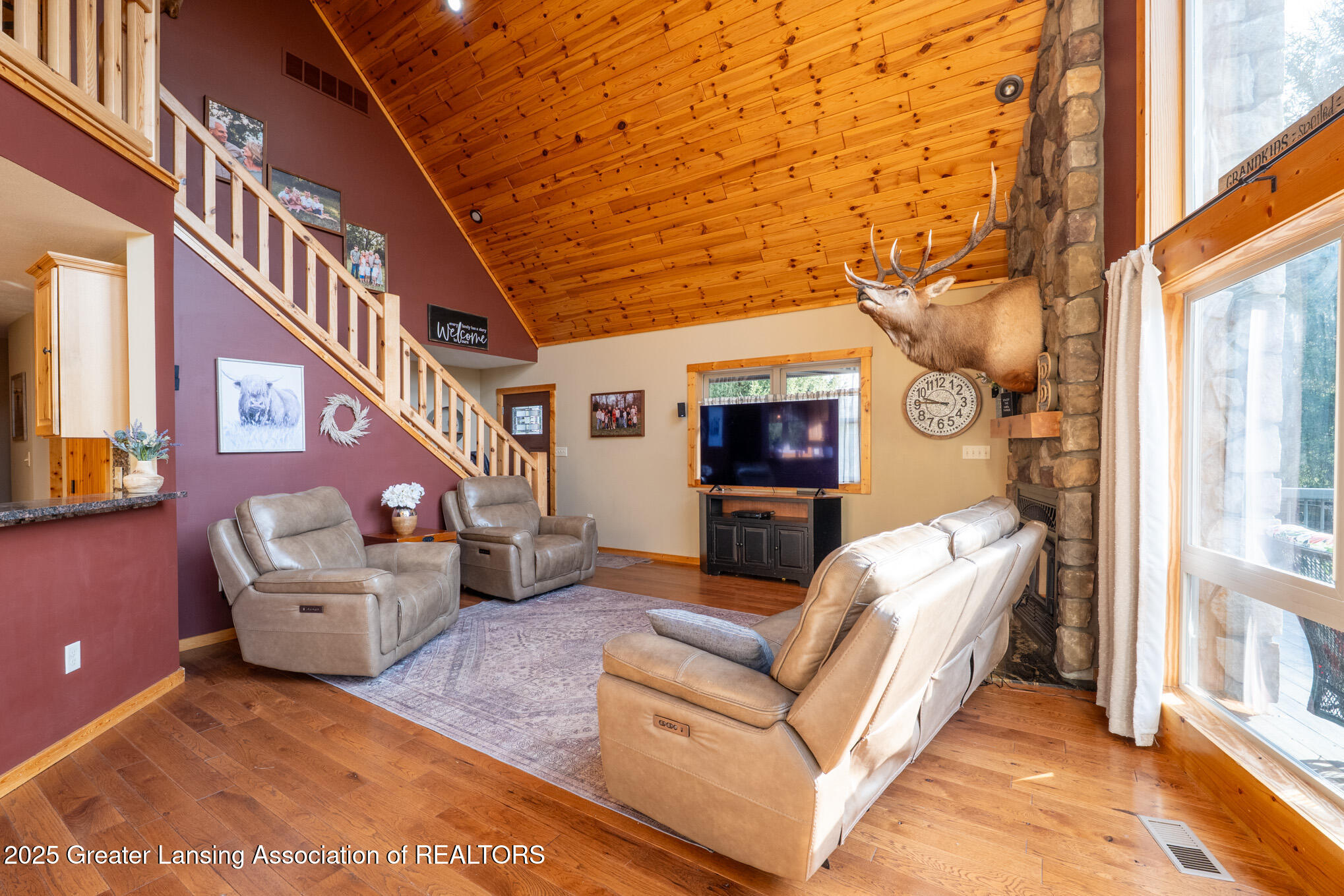3410 Morton Road Stockbridge, MI 49285 - Photo 8 of 55 Living Room 1