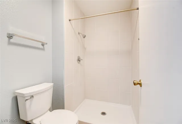 $1,800 | 4197 Laurel Park Avenue, Las Vegas, NV 89103