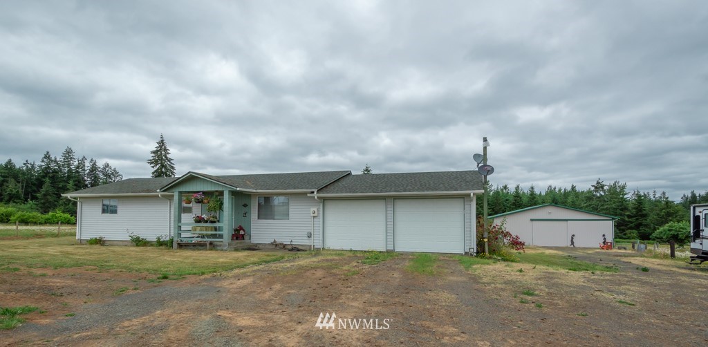 502 West Avery Road Winlock, WA 98596 - Photo 3 of 24