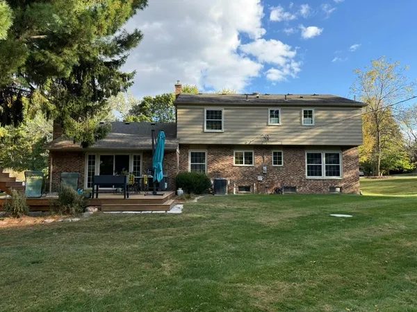 $799,900 | 2929 Laurentide Drive, Ann Arbor, MI 48103