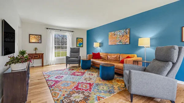 $799,900 | 2929 Laurentide Drive, Ann Arbor, MI 48103