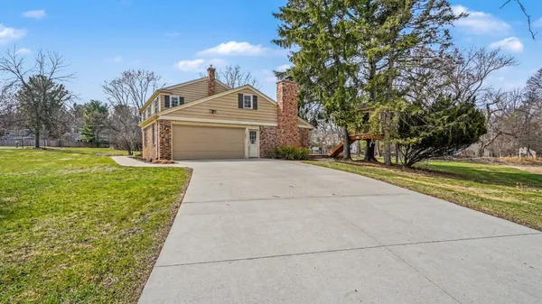 $799,900 | 2929 Laurentide Drive, Ann Arbor, MI 48103