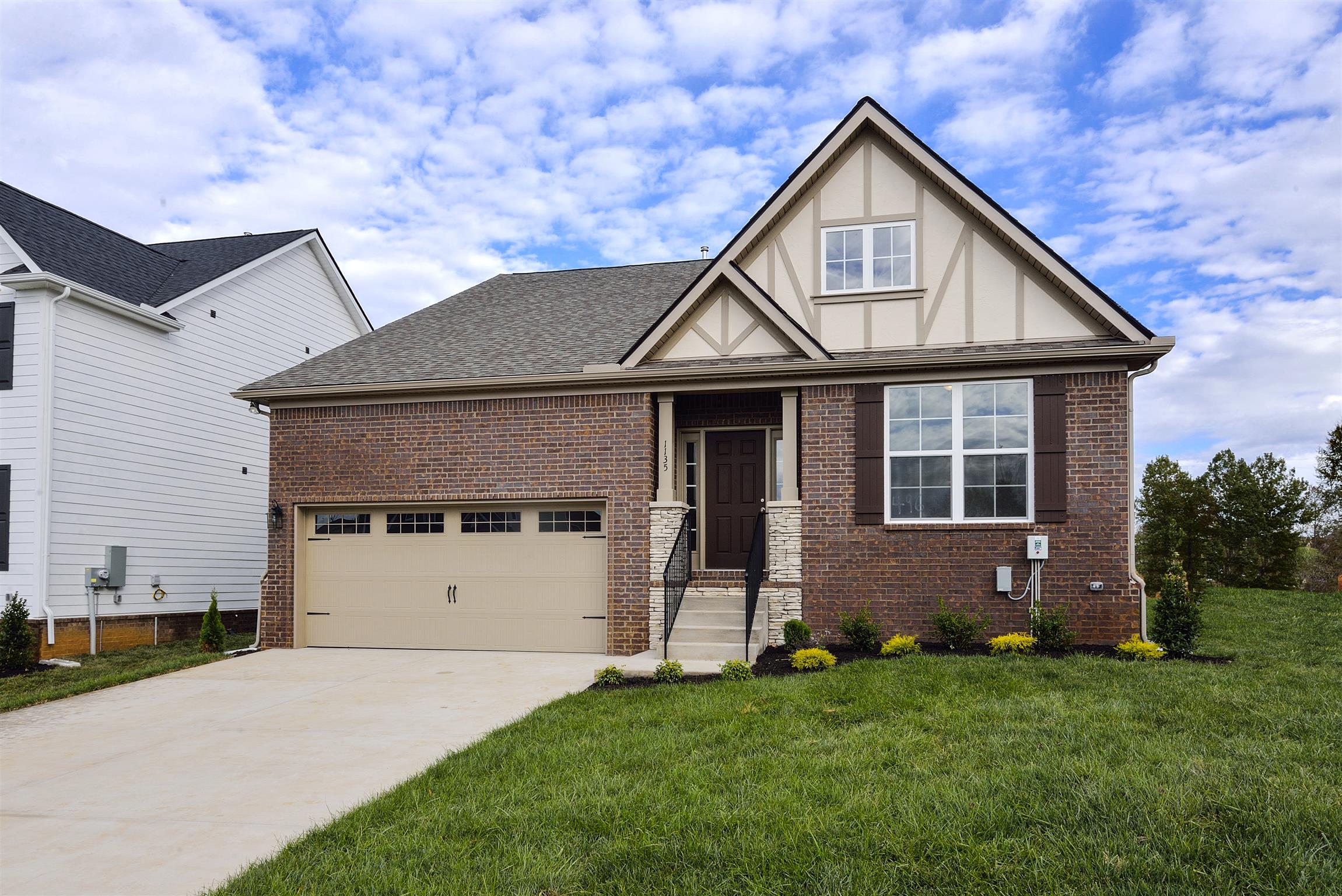 1135 Appian Way Murfreesboro, TN 37128 - Photo 1 of 27 Gallery Image 1