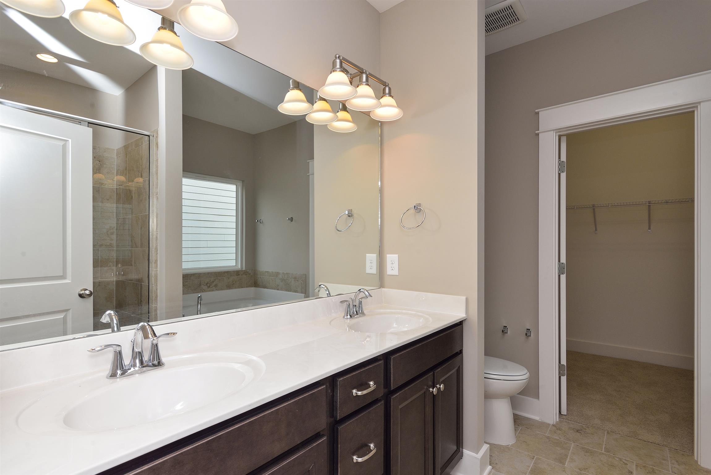 1135 Appian Way Murfreesboro, TN 37128 - Photo 11 of 27 Gallery Image 11
