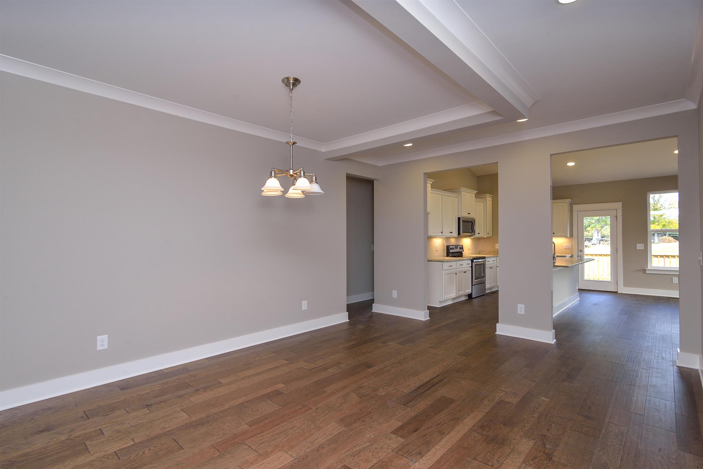 1135 Appian Way Murfreesboro, TN 37128 - Photo 4 of 27 Gallery Image 4