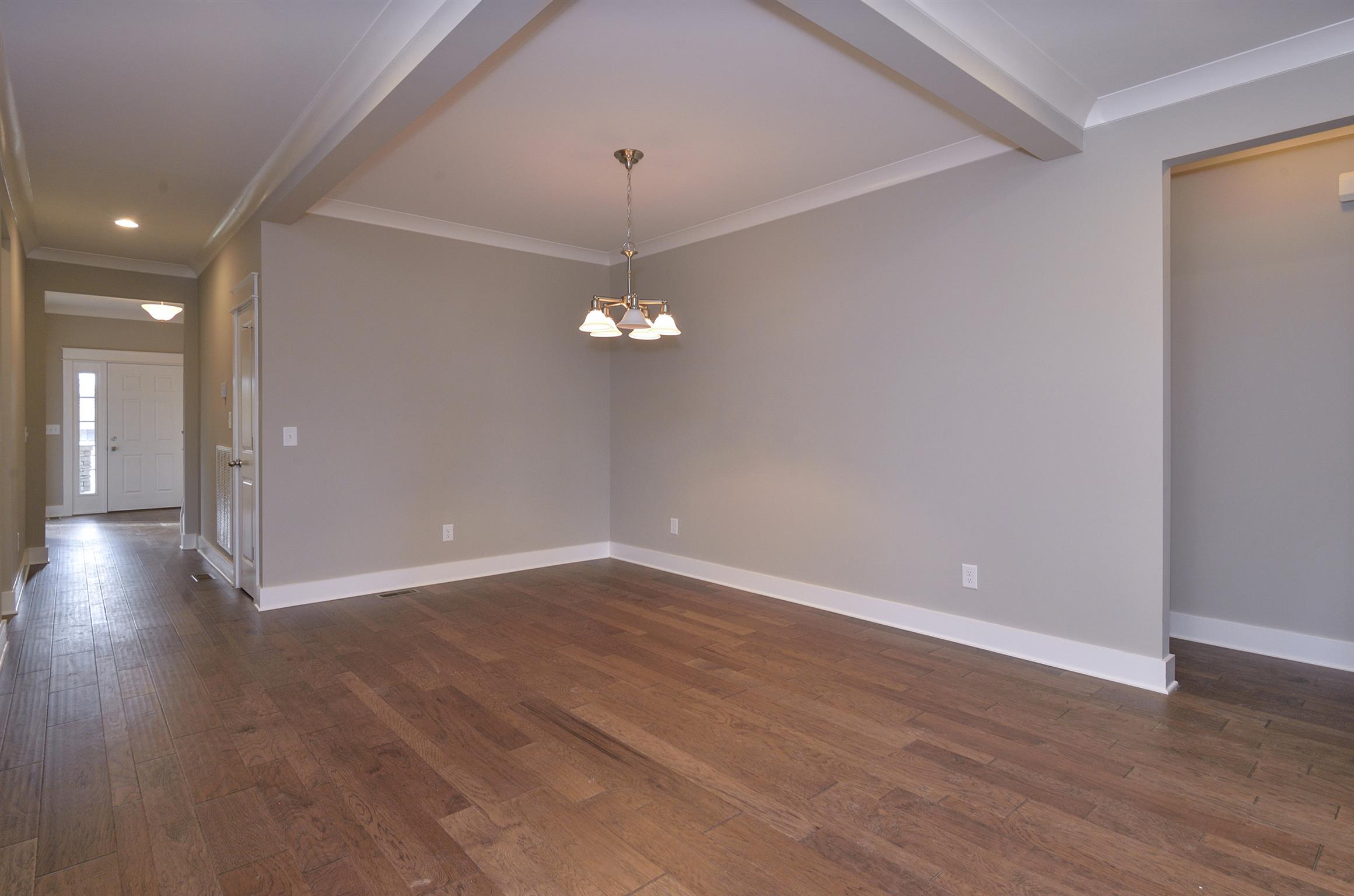 1135 Appian Way Murfreesboro, TN 37128 - Photo 5 of 27 Gallery Image 5