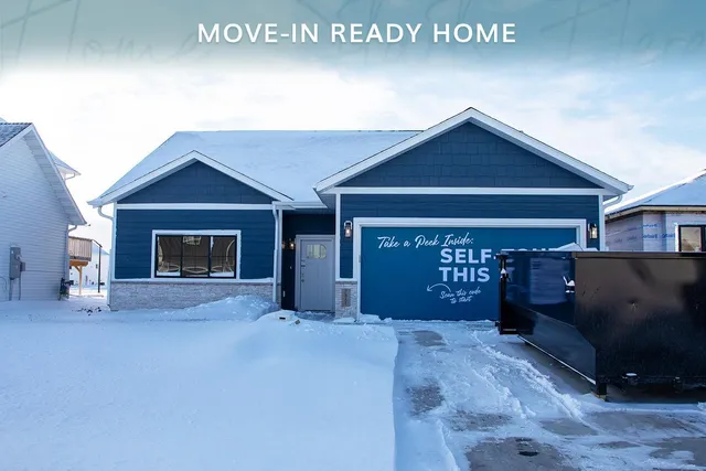 $434,952 | 7361 26th Street South, Fargo, ND 58104