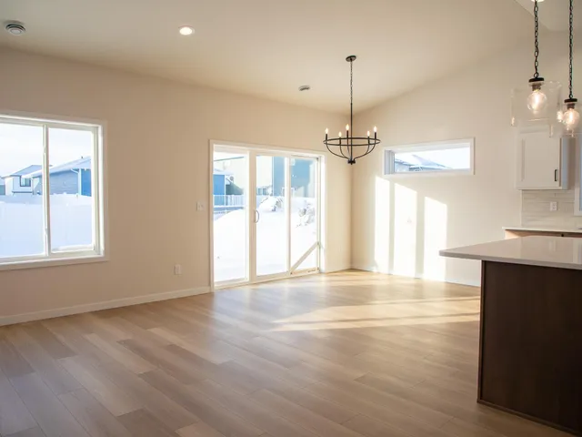 $434,952 | 7361 26th Street South, Fargo, ND 58104