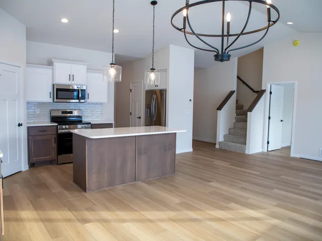 $434,952 | 7361 26th Street South, Fargo, ND 58104