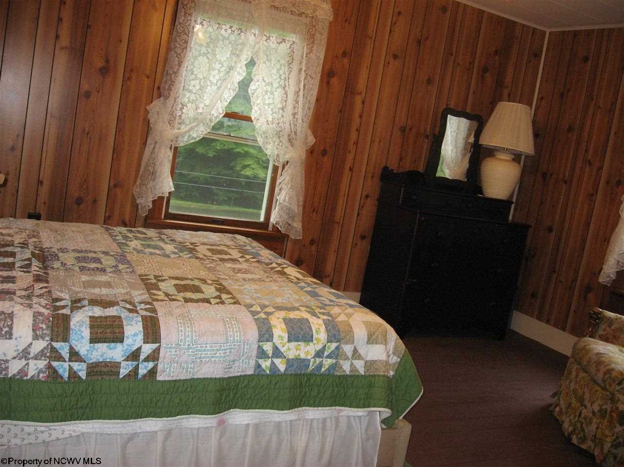 476 Williams Camp Run Road Hacker Valley, WV 26222 - Photo 7 of 20 Gallery Image 7
