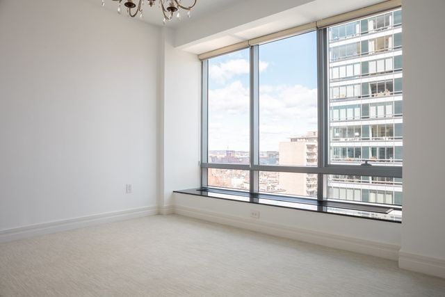 $985,000 | 2 Avery Street, Unit 25F, Boston, MA 02111