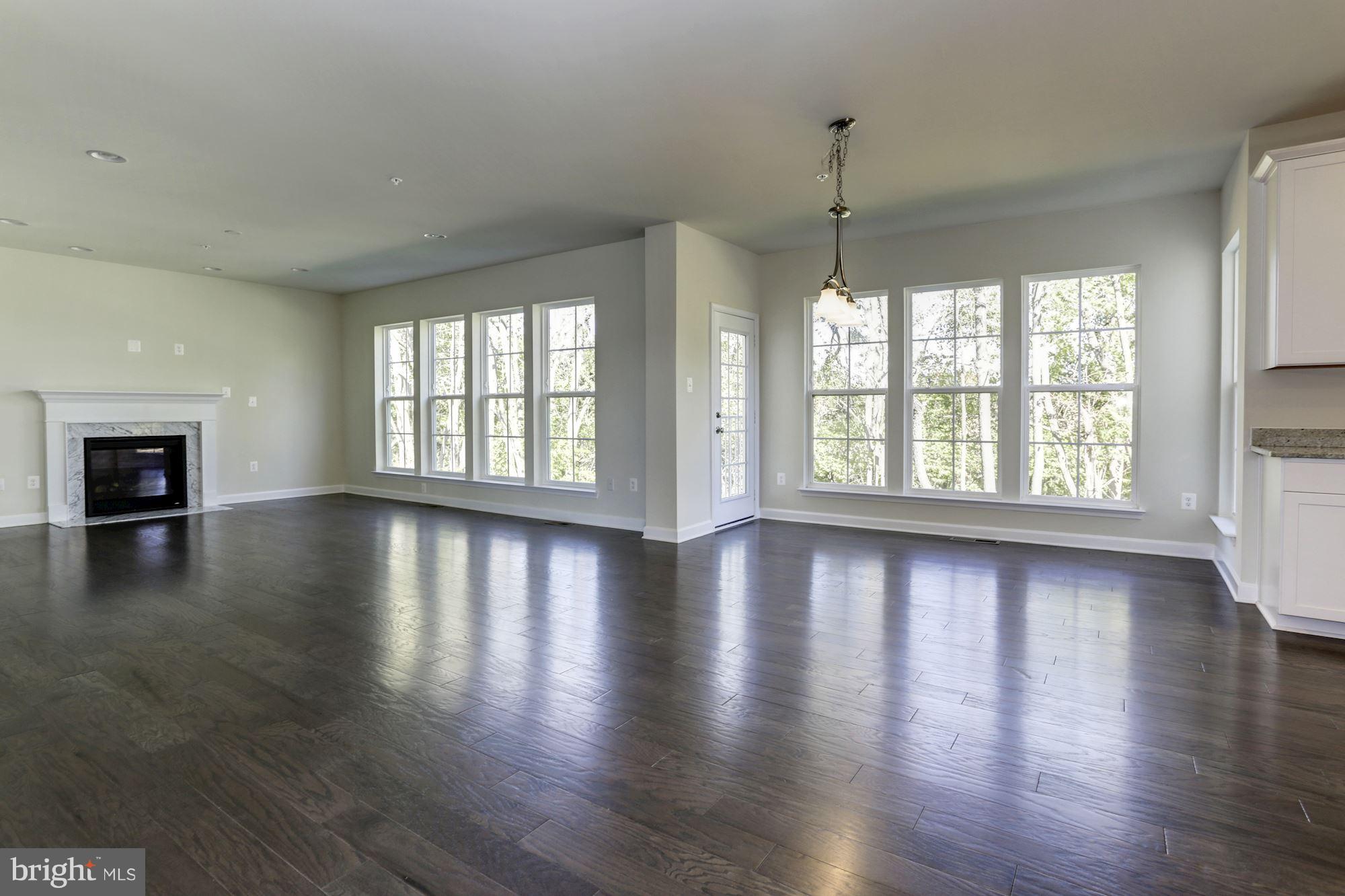802 Holden Road Frederick, MD 21701 - Photo 8 of 30 Great Room