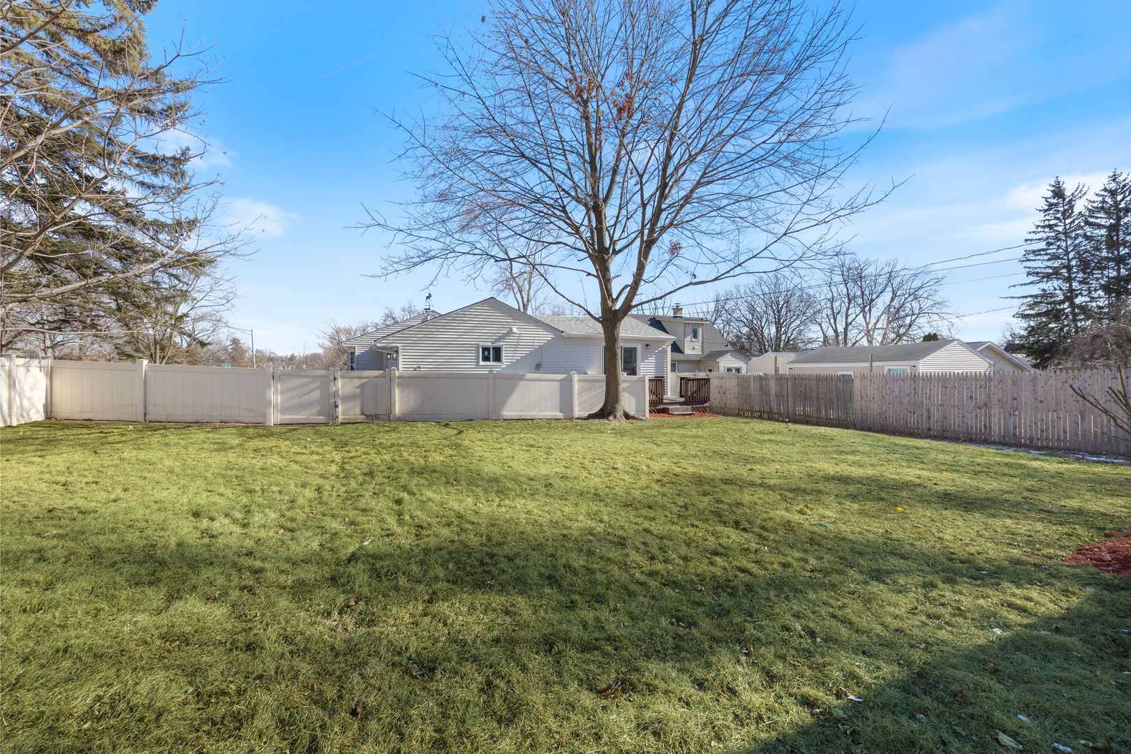 680 Rochelle Terrace Lombard, IL 60148 - Photo 22 of 23