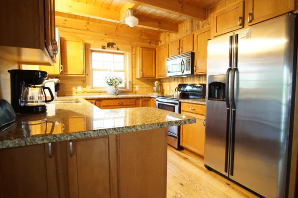 $699,900 | 3571 Hidden Dunes Drive, Saugatuck, MI 49453