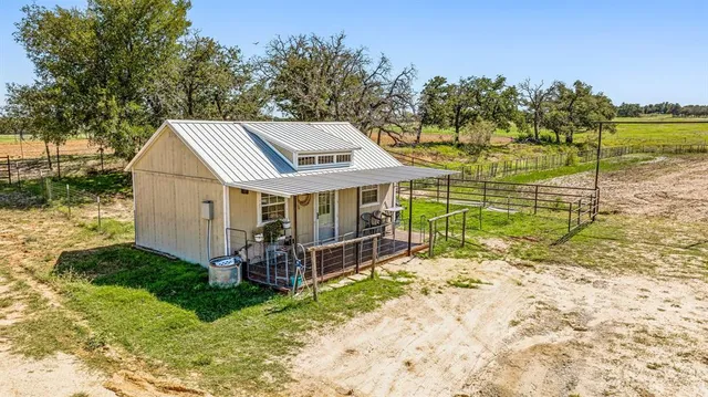 $1,535,000 | 6940 North Us Highway, Stephenville, TX 76401